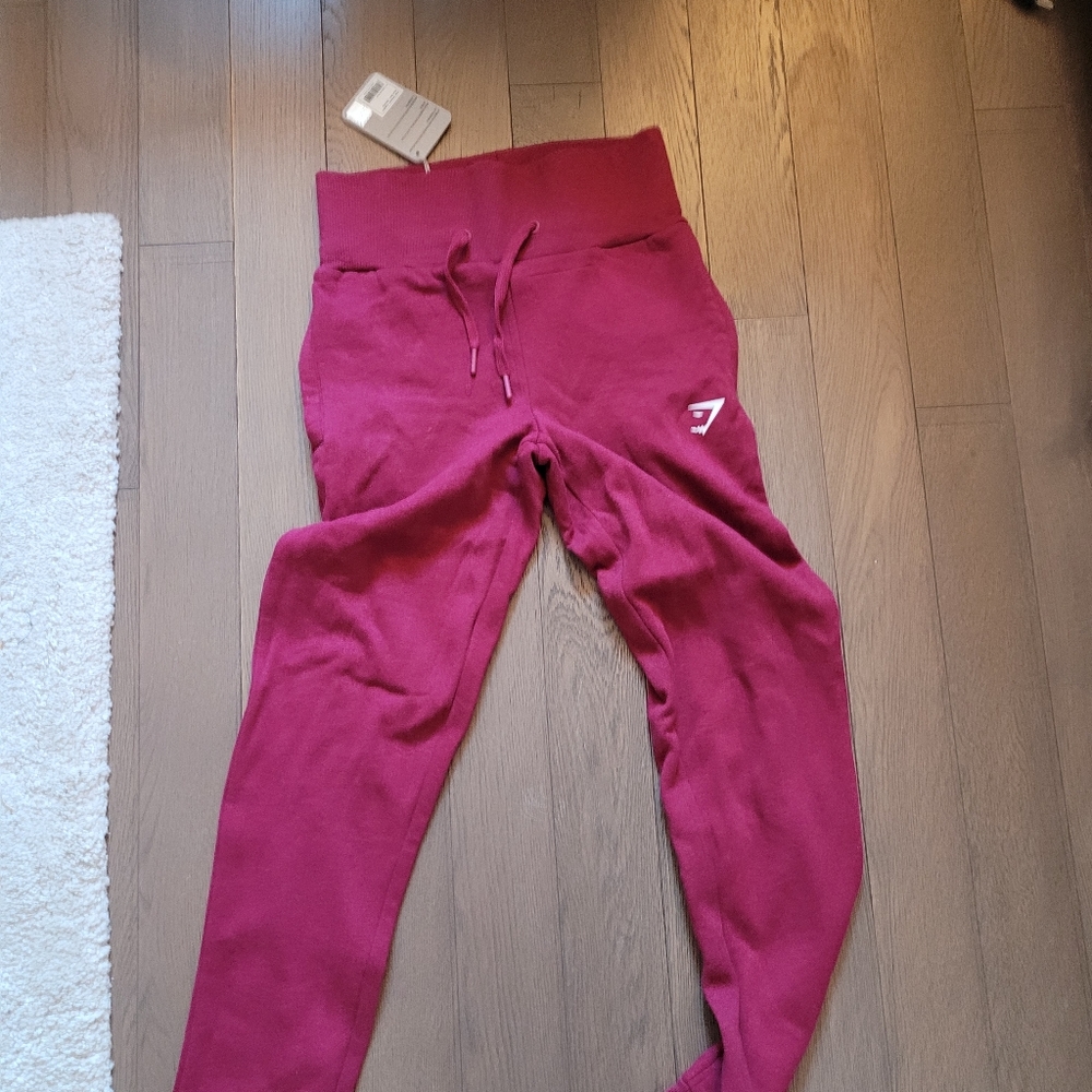 Gymshark sweatpants beet marl